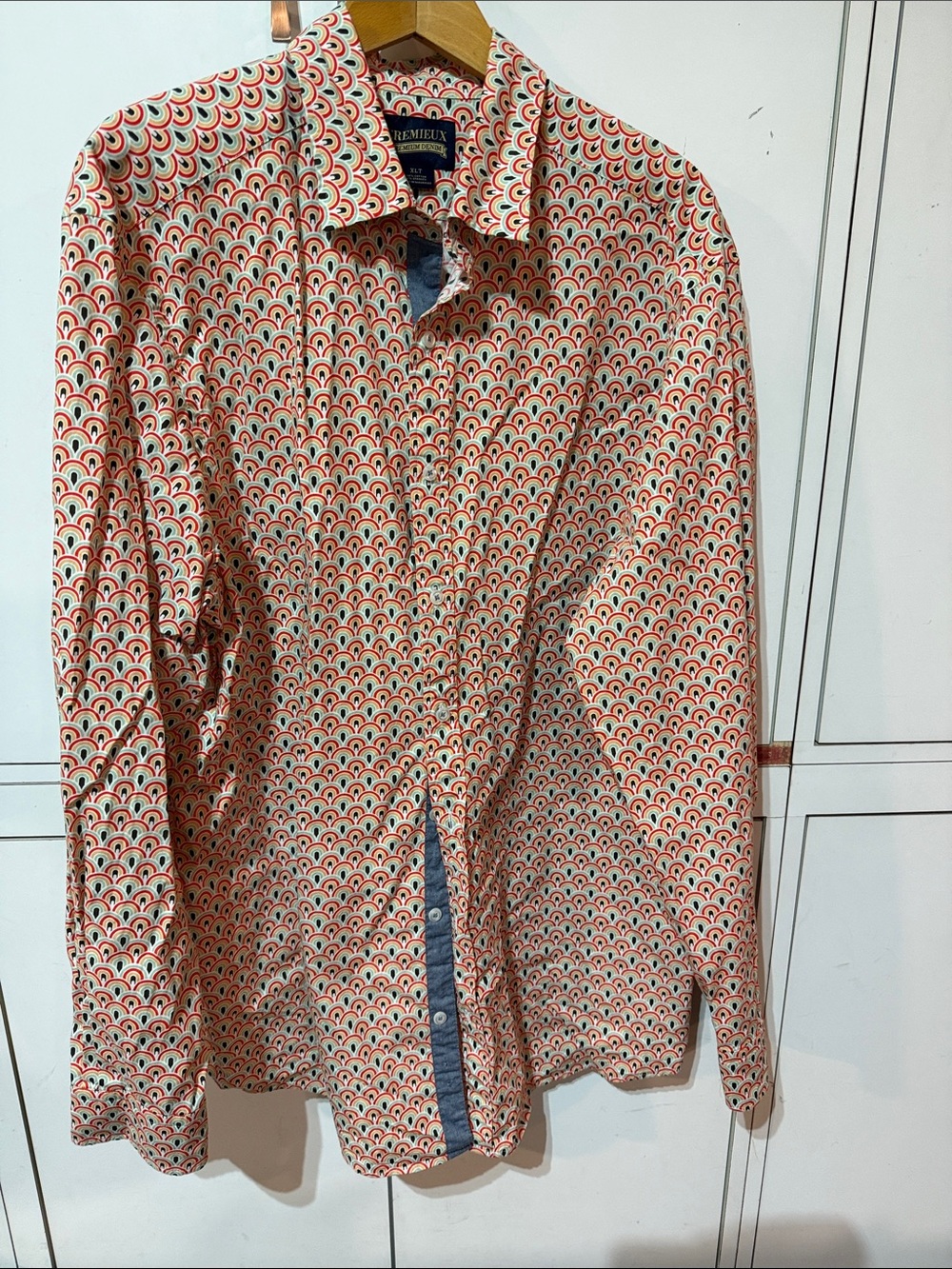 Daniel Cremieux Cream Button-Down with Red & Green Micro Geo Print